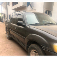 Ford Explorer Sport Track 2005 Brown