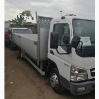 Mitsubishi Fuso White 2006