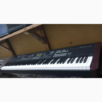 Yamaha MOXF8 Digital Keyboard