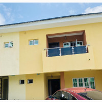 4bdrm Townhouse / Terrace in Lekki Gardens for rent