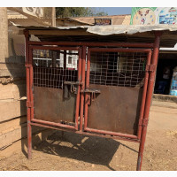 2 in 1 Metal Dog Cage Available for Sale