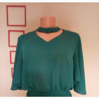 Chikas Smoked Waist and Choker Neck Crop Top - Green
