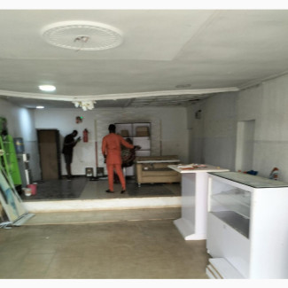 Shop Space Facing Major Road Bodija