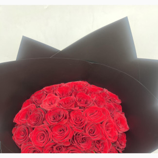 Premium Fresh Roses and Flower Bouquets