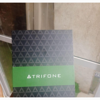 New Trifone X7 32 GB Black