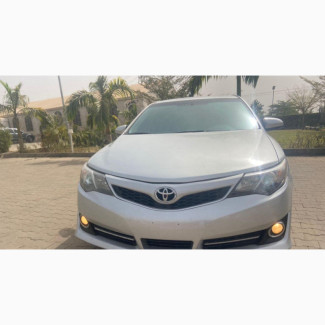 Toyota Camry 2012 Silver