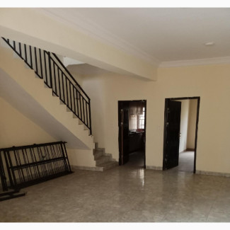 3bdrm Townhouse / Terrace in Sunview Estate, Abijo for rent