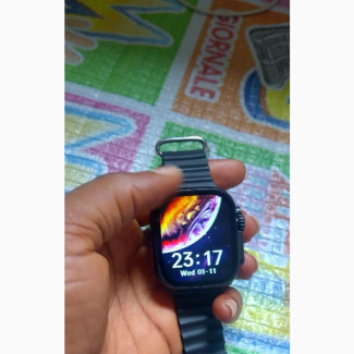 T10 Ultra Smart Watch - Make Calls, Track Fitness, and More
