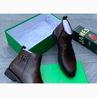 Original Clarks Leather Chelsea Boots