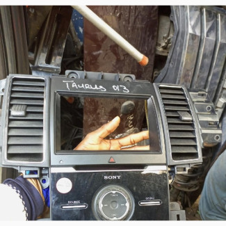 Sony Dashboard Face Ford Taurus 2013 Model
