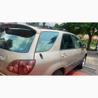 Lexus RX 300 2000 Gold