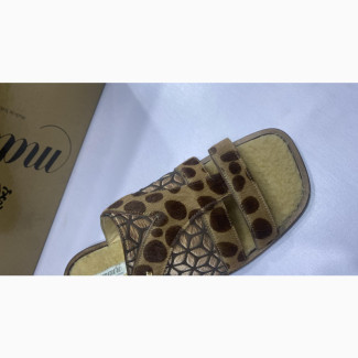 Pure Italian Mauri Leather Slipers