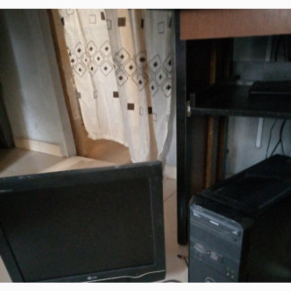 LG Flatron VGA Monitor and Dell CPU for Sale
