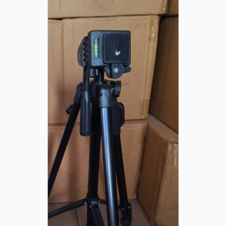 Tripod Stand for Camera and Smartphones