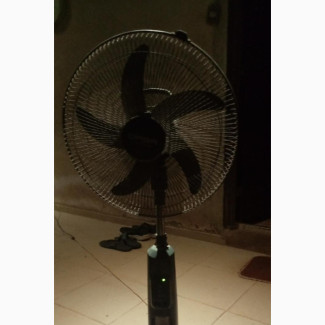 UK Rechargeable Standing Fan, 12 HRS Backup