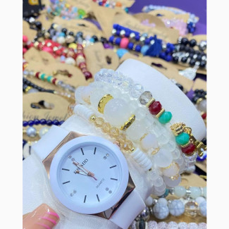 Colorful Quality Wristwatches With Bracelets