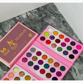 Adventure Make Up 54 Color Eyeshadow Palatte