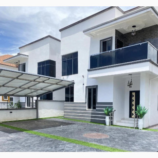 4 Bedrooms Fully Detached Duplex
