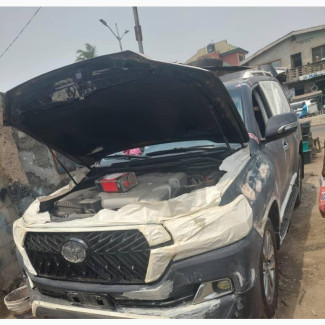 Land Cruiser 2008 Upgraded to 2021 - Refurbished Toyota Land Cruiser Prado