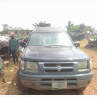 Nissan Pathfinder 1998 Black