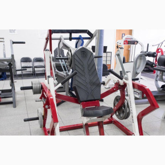 Athlevar Chest Press Machine