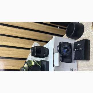 Canon EOS 80D DSLR Camera