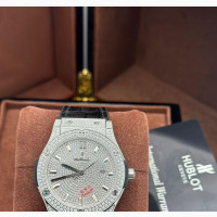 Original HUBLOT Rubber Strap Watch Available in Store