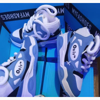OGIY Sneakers