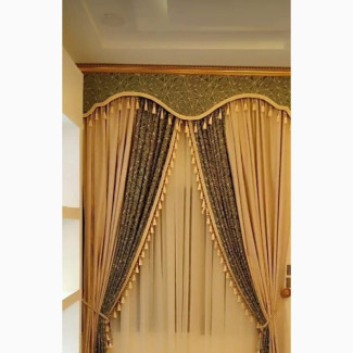 Brand New Italian Curtains - Home Interiors