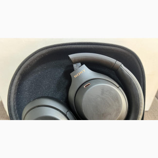 Sony Wh-1000xm4 Noice Cancelling Headphone