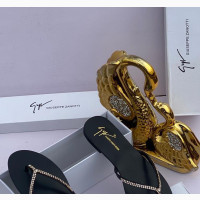 Stylish Flat Slippers