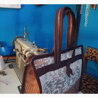 Stylish Souvenir Bags