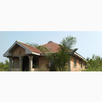 2 Flats 4 Urgent Sales (Roof 3 Bedroom Roofing 2 Bedroom)