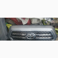 Toyota Tundra 2008-2013 Fender and Grill Accessories