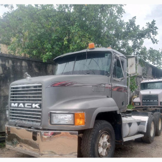 Mack Truck Ch Double Axle