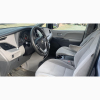 Toyota Sienna 2015 Blue