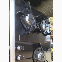 Riinnai 3burners With Sensor Inbuilt Gas Cooker