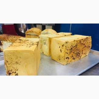 Experienced Bread and Pastry Baker Available for Full-Time Employment