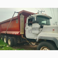 Mack 92724 Truck - Foreign Used