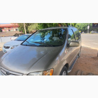 Toyota Sienna 2002 Brown