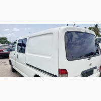 Toyota Regius 2002 White