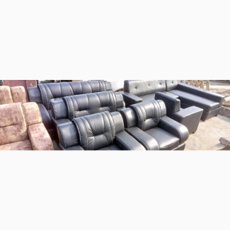 Complete Set of Sofa Made With Quality Leather