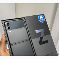 New Samsung Galaxy Z Flip3 5G 256 GB