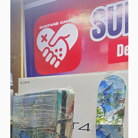PS4 Slim 500gb Console + 11 Games