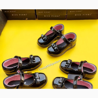 Girls High Quality School Shoe (UK)