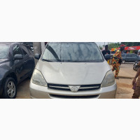 Toyota Sienna CE 2005 Gold