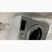 Hisense Washig Machine/ 8kg Washer and Dryer