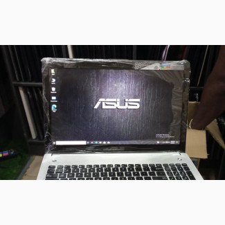 Laptop Asus 8GB Intel Core I7 HDD 1T