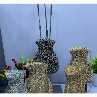 Jug Design Clutch