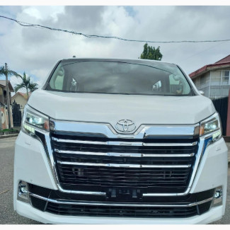 Toyota Granvia 2020 White